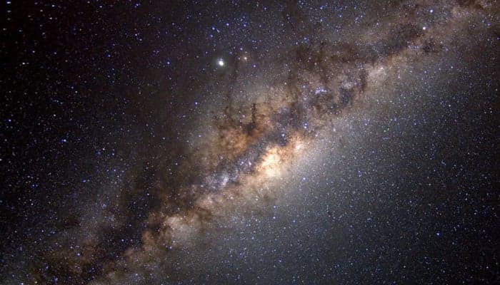 سائنسدانوں کو کائنات کے سب سے قدیم اور اولین ستاروں کی موجودگی کے مضبوط شواہد مل گئے 