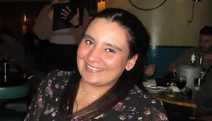 غلط نمبرز کیوں دیئے؟ پاکستانی طالبہ نے لندن کے اسکول کیخلاف مقدمہ دائر کردیا 