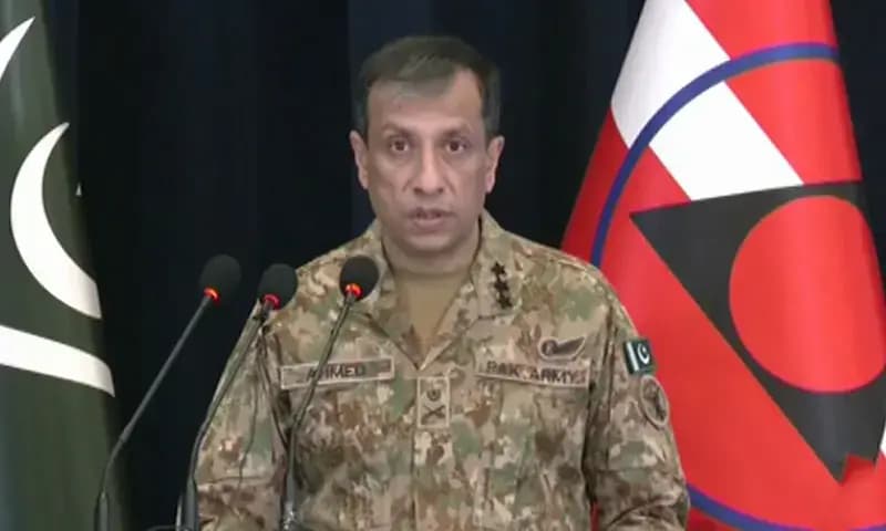 پختونخوا میں دہشتگردی کیلئے سازگار سیاسی ماحول فراہم کیا جاتا ہے: ڈی جی آئی ایس پی آر