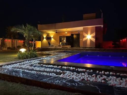 بوسہ "kiss" کے بہانےسے بیوی نے شوہر کی زبان کاٹ ڈالی