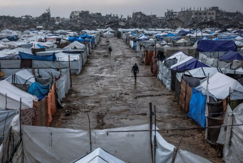 غزہ میں طوفان “بایرون” نے تباہی مچا دی،خیمہ بستیاں سیلاب کی نذر