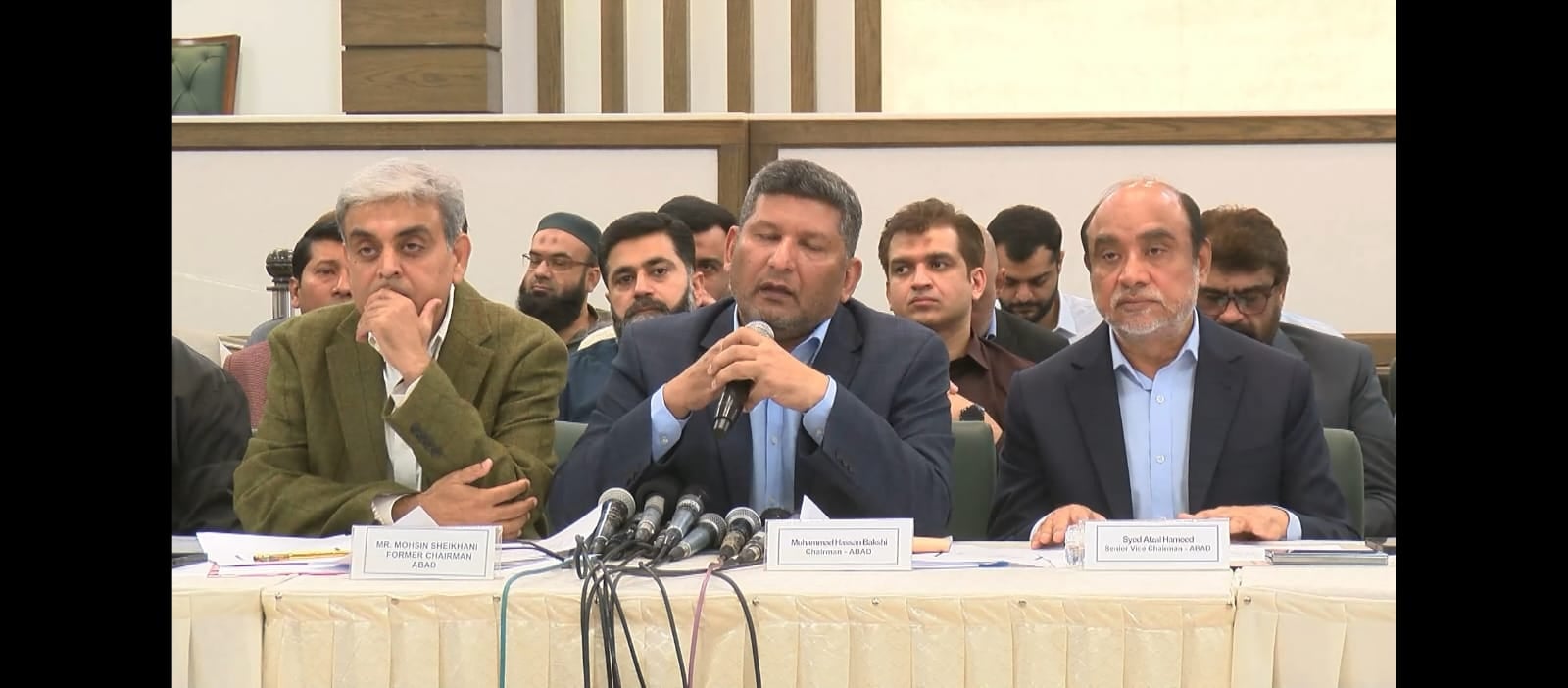 کراچی میں بھتہ خوری نہ رکنے پر آباد نے کاروبار بند کرنے کا الٹی میٹیم دے دیا