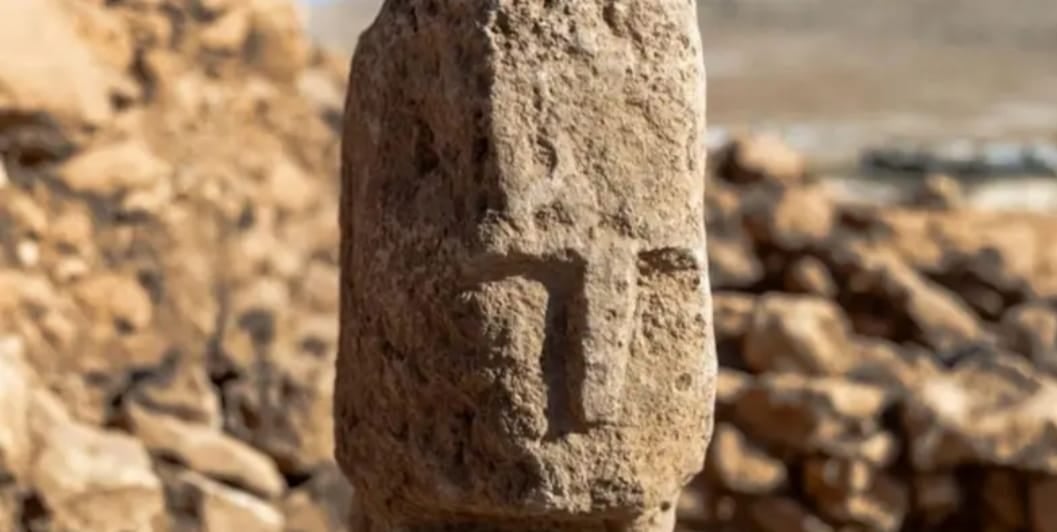 ترکیہ میں 12ہزار سال پرانے ’انسانی چہرے‘ کے ستون کو قومی خزانہ کیوں قرار دیا گیا؟