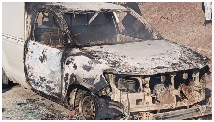 کرک میں پولیس موبائل پر حملے کے بعد سیکیورٹی فورسز کی کارروائی، 8دہشتگرد ہلاک