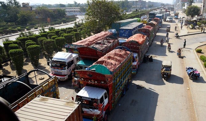 کراچی میں دن کے اوقات میں ڈمپروں اور ہیوی ٹریفک کے داخلے پر پابندی