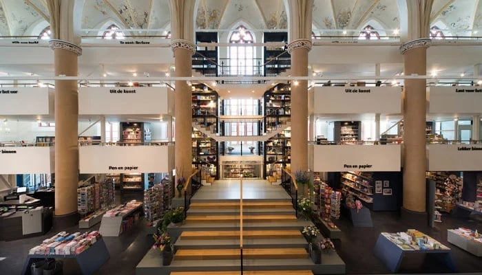 جرمنی میں خالی گرجا گھر دکانوں اور مکانوں میں تبدیل لیکن کیوں؟