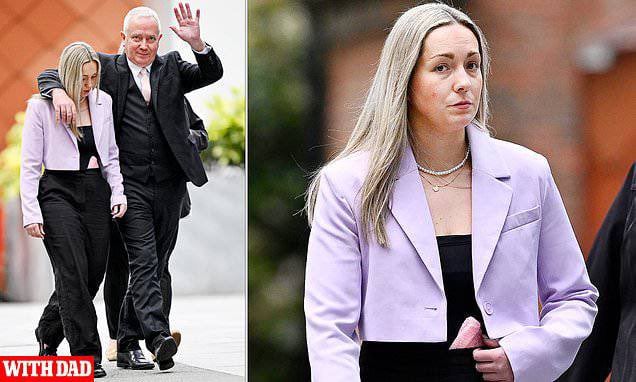 برطانیہ: نابالغ طالب علموں سے جنسی تعلق قائم کرنے پر لیڈی ٹیچر کو سخت سزا سنا دی گئی