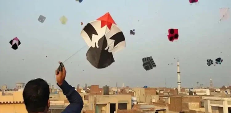 پنجاب کا آسمان 25 سال بعد رنگ برنگی پتنگوں سے بھرا ہوگا