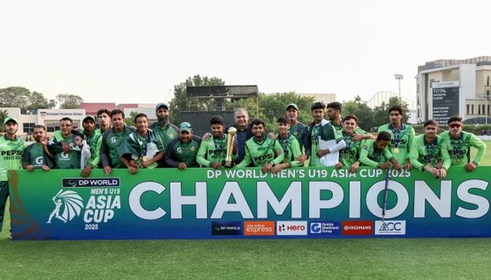 وزیراعظم کا ایشیا کپ جیتنے والی انڈر 19 ٹیم کے ہر کھلاڑی کیلئے ایک ایک کروڑ روپے کا اعلان